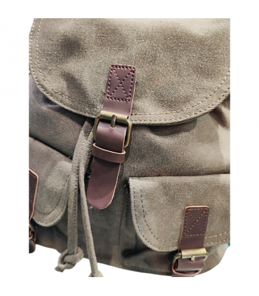 MOCHILA VERDE